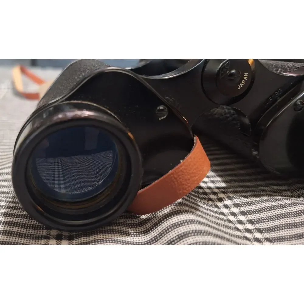 Yoshida & Co Thorobred 6X30 binoculars no. 11578- FOV: 393' @1000yds- excellent
